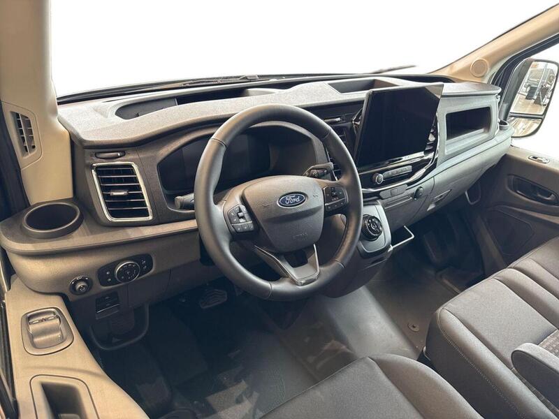 heti ajoon Ford Transit