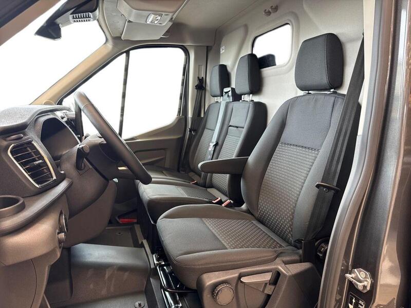 heti ajoon Ford Transit