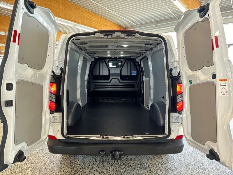 heti ajoon Ford Transit Custom