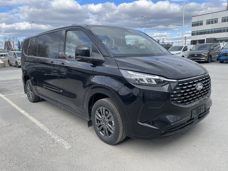 heti ajoon Ford Tourneo Custom