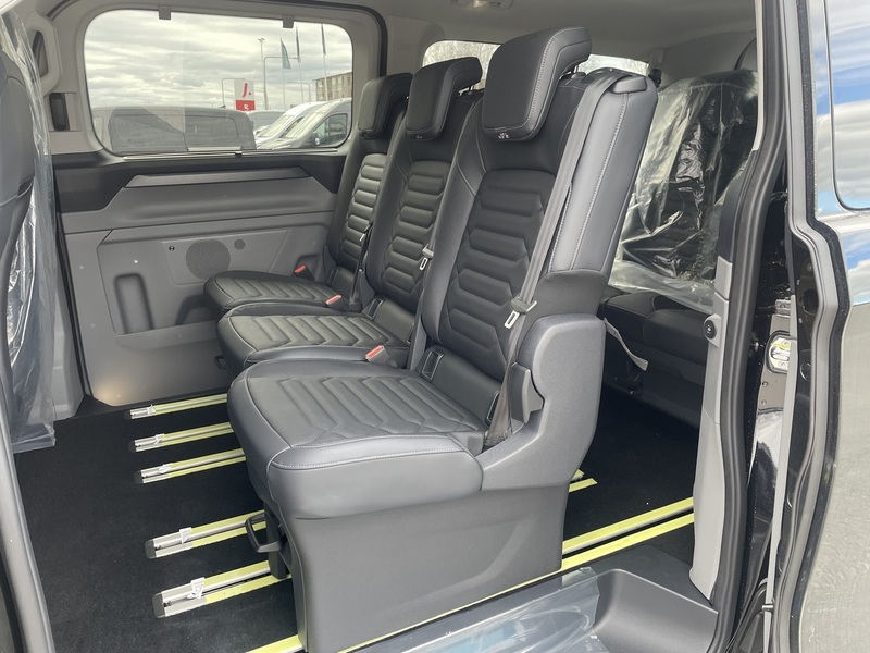 heti ajoon Ford Tourneo Custom