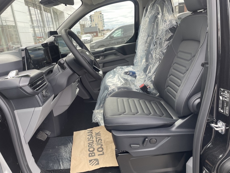 heti ajoon Ford Tourneo Custom