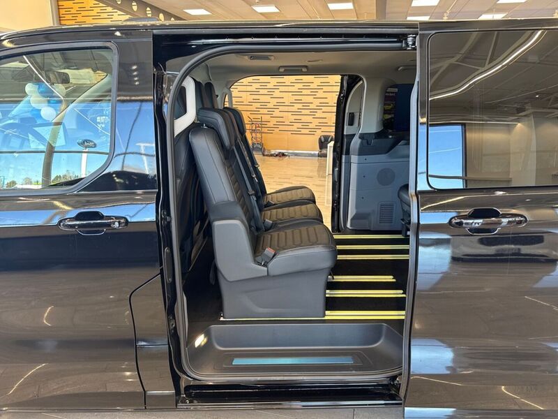 heti ajoon Ford Tourneo Custom