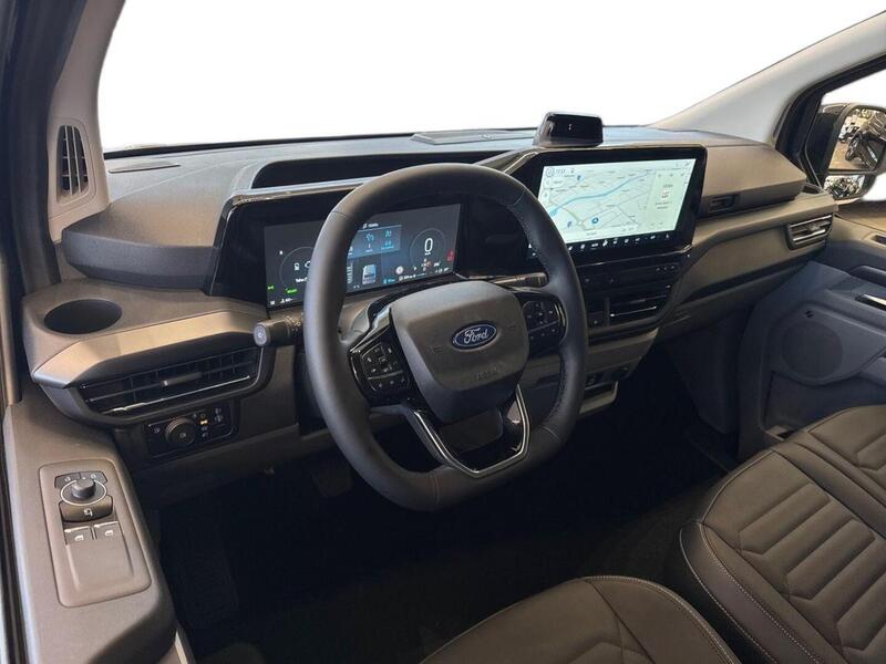 heti ajoon Ford Tourneo Custom