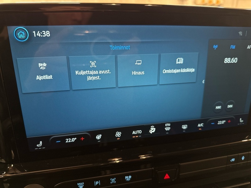 heti ajoon Ford Tourneo Custom