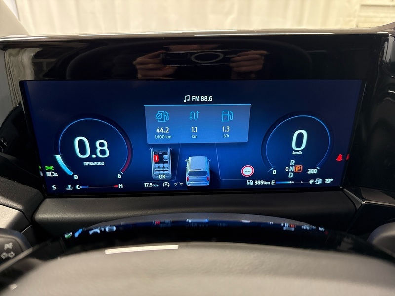 heti ajoon Ford Tourneo Custom