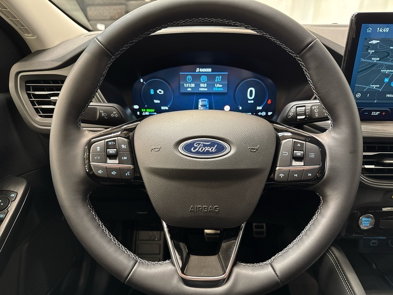 2.5 Ladattava hybridi (PHEV) 243hv FWD CVT Active X - KIINTEÄ 0% KORKO + KULUT - Uusi näyttävä Activ heti ajoon Ford Kuga