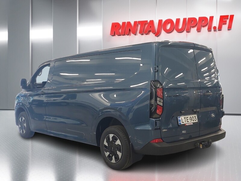 heti ajoon Ford Transit Custom