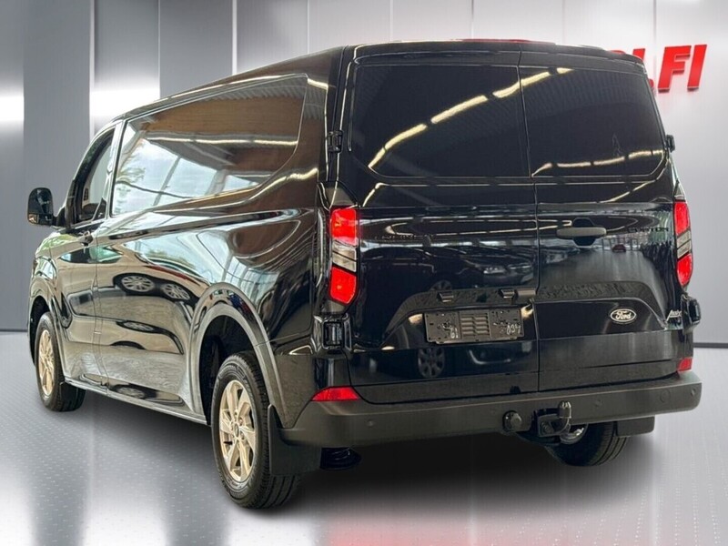 heti ajoon Ford Transit Custom