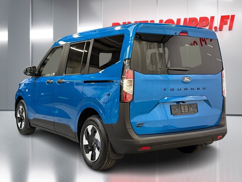 heti ajoon Ford Tourneo Courier