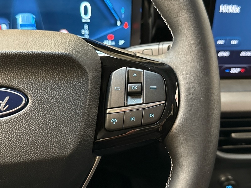 heti ajoon Ford Tourneo Courier