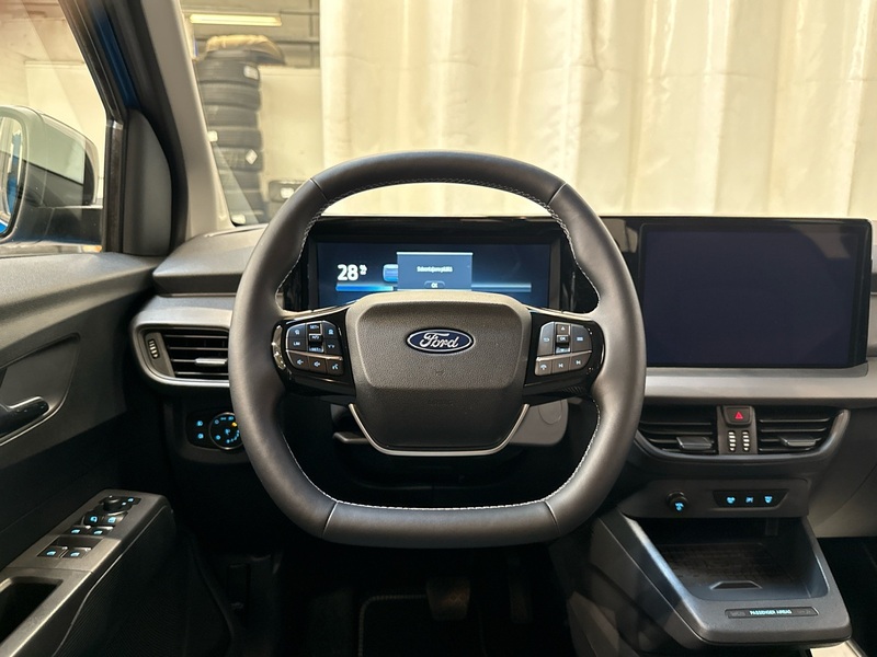 heti ajoon Ford Tourneo Courier