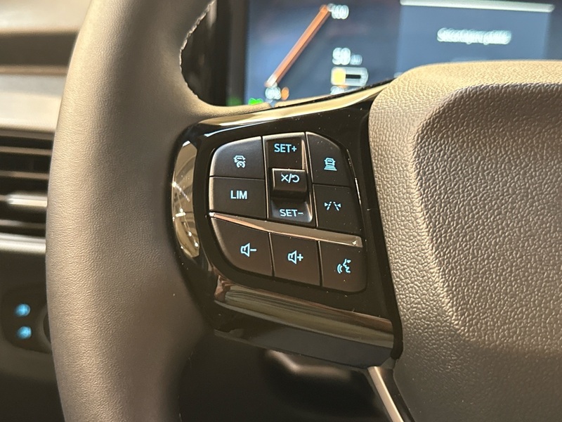 heti ajoon Ford Tourneo Courier