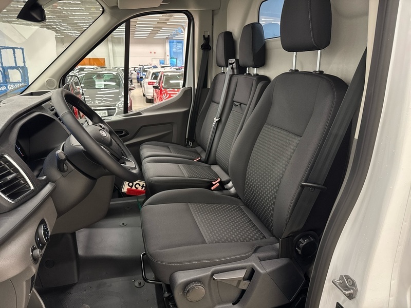 heti ajoon Ford Transit