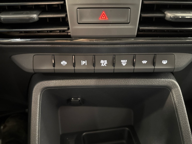 heti ajoon Ford Transit Connect