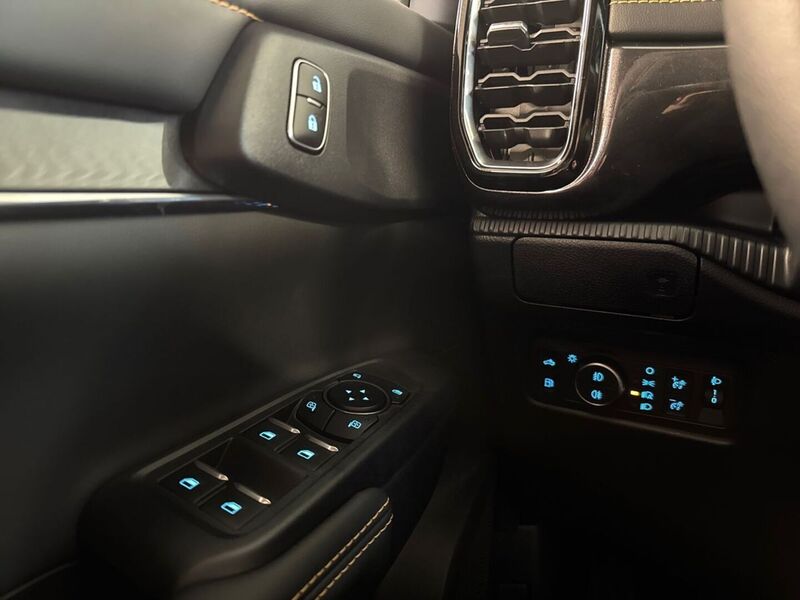 heti ajoon Ford Ranger