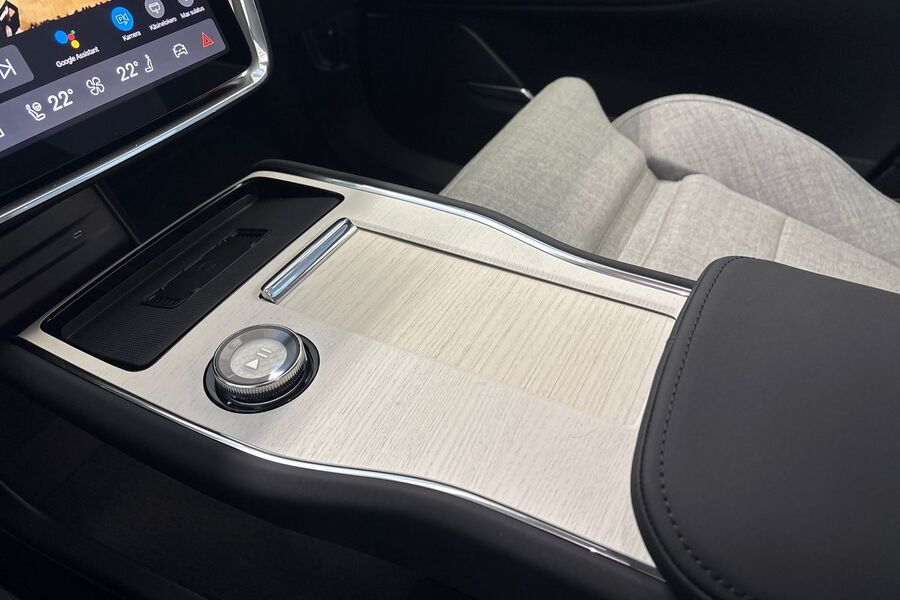 heti ajoon Volvo EX90