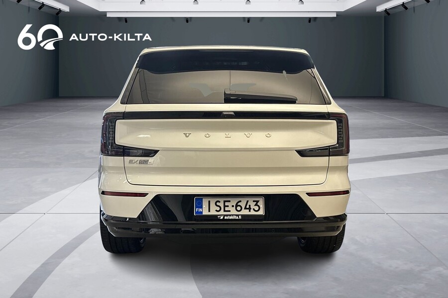 heti ajoon Volvo EX90