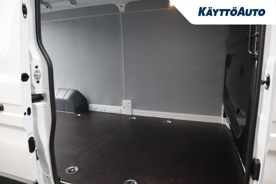 heti ajoon Nissan Interstar