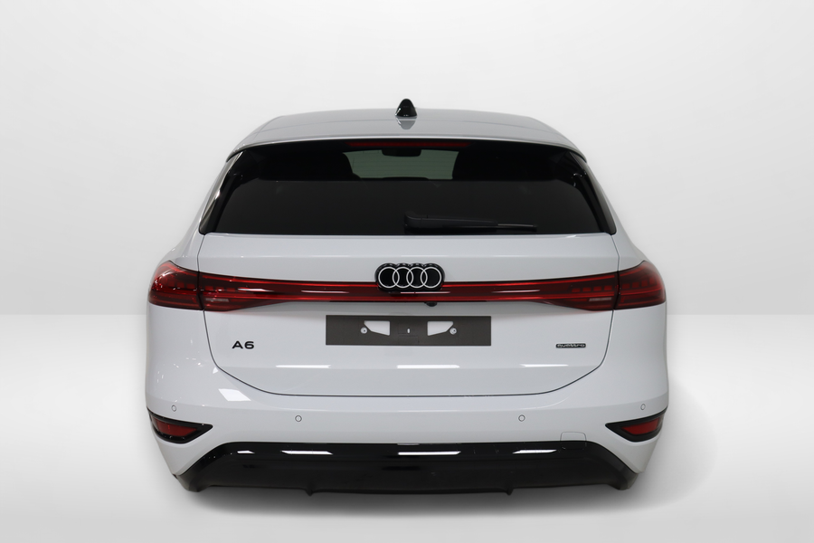 heti ajoon Audi A6 e-tron