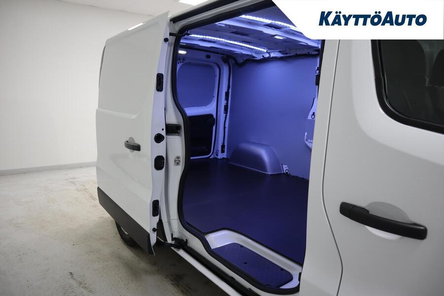 heti ajoon Nissan Primastar