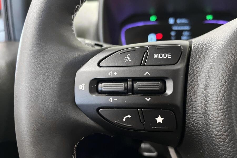 1,0 LX AMT 4P // Esittelyauto nopeaan toimitukseen / 2x Renkaat // heti ajoon Kia Picanto