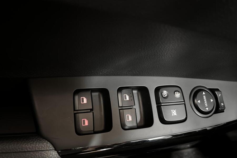 1,0 LX AMT 4P // Esittelyauto nopeaan toimitukseen / 2x Renkaat // heti ajoon Kia Picanto