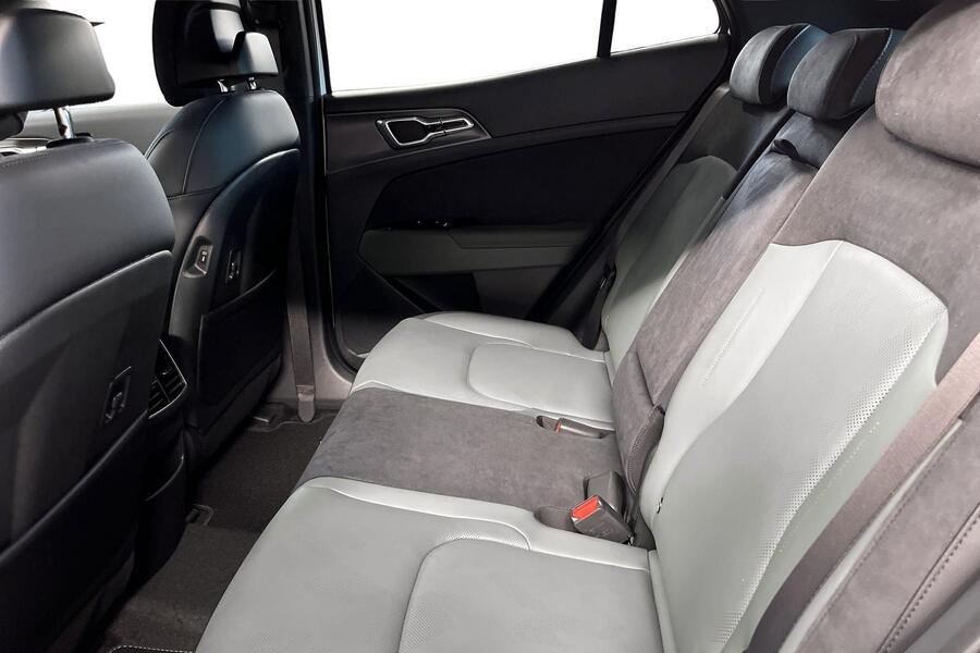 1,6 T-GDI AWD Plug-in Hybrid Edition AT 245hv *** Rahoituskorko 0,99 % heti ajoon Kia Sportage