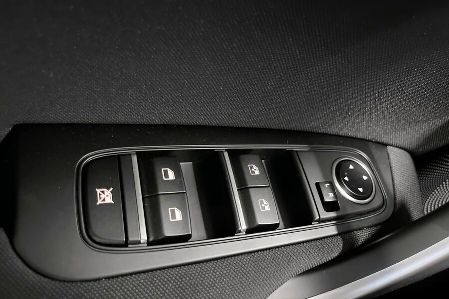 1,0 T-GDI 100hv LX SW *** Rahoituskorko 0,99 % heti ajoon Kia Ceed