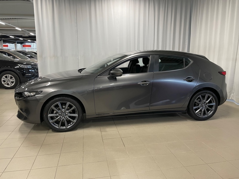 heti ajoon Mazda 3