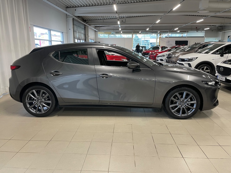 heti ajoon Mazda 3