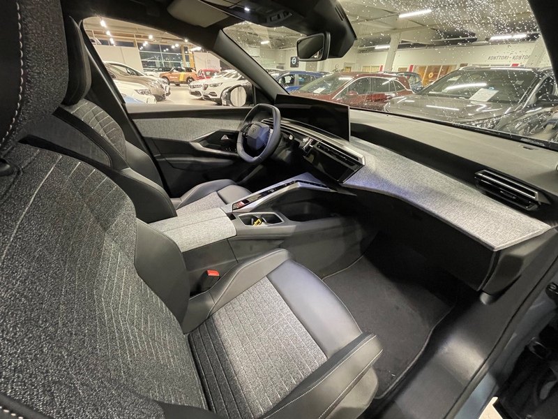 heti ajoon Peugeot 5008