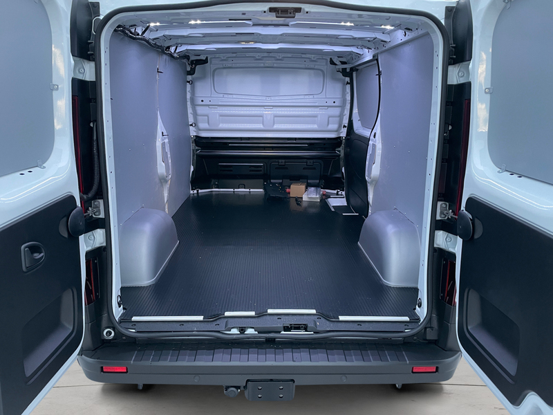 heti ajoon Nissan Primastar