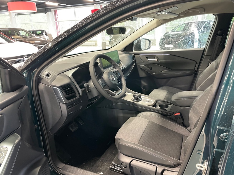 MHEV 158 Xtronic 2WD N-Connecta 2-tone MY24 *** Qashqai-kesäkampanja on täällä! heti ajoon Nissan Qashqai