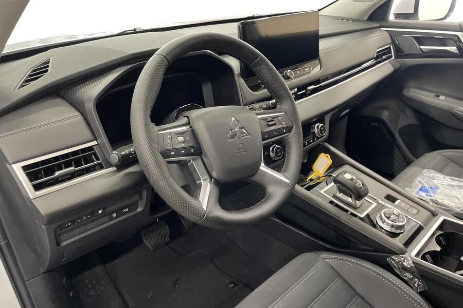 heti ajoon Mitsubishi Outlander