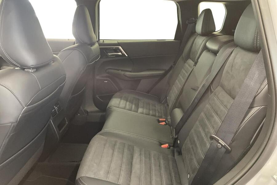 heti ajoon Mitsubishi Outlander