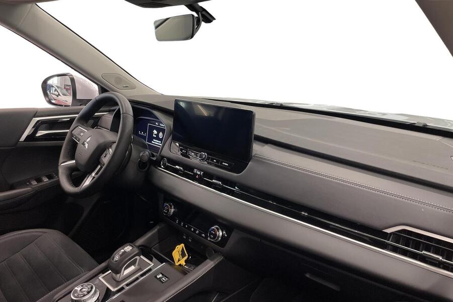 heti ajoon Mitsubishi Outlander