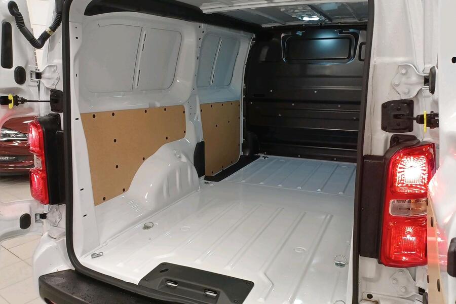 heti ajoon Peugeot Expert