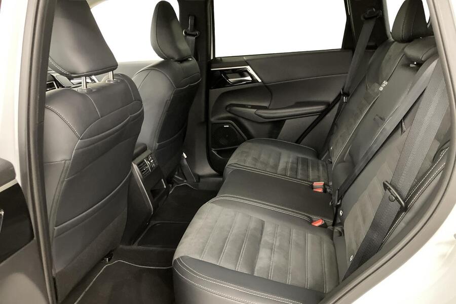 heti ajoon Mitsubishi Outlander