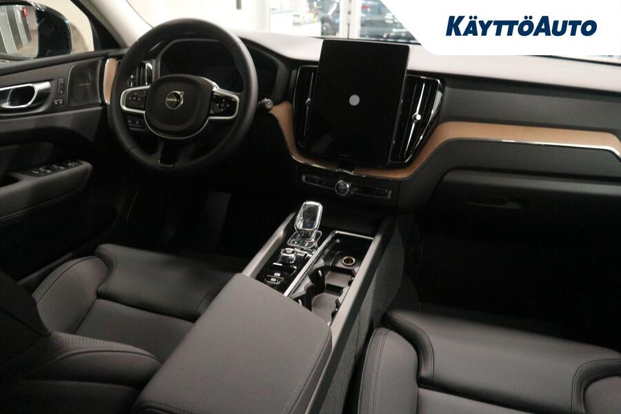 T6 AWD Long Range Plus Dark heti ajoon Volvo XC60