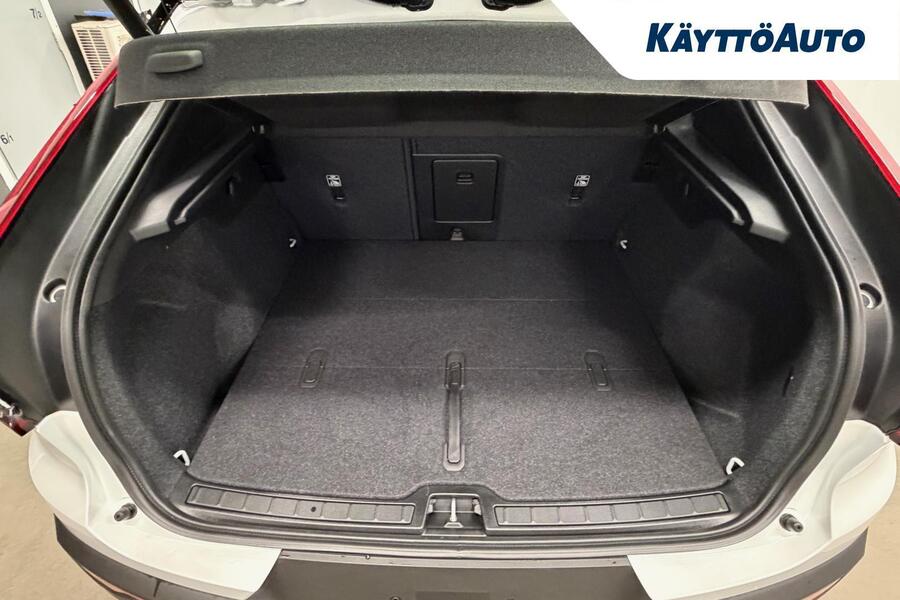 heti ajoon Volvo EC40