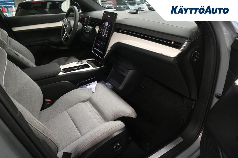 heti ajoon Volvo EX90