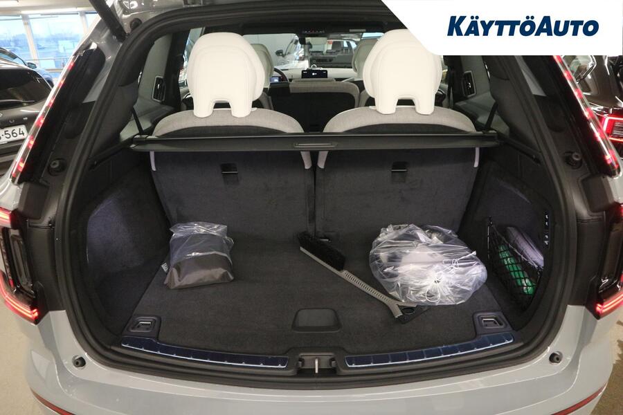 heti ajoon Volvo EX90