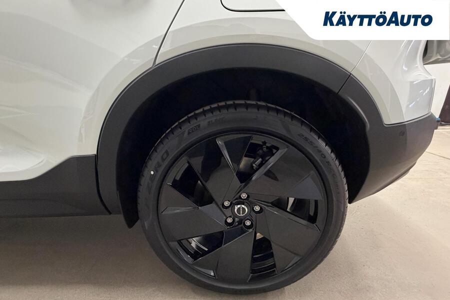 heti ajoon Volvo EX40