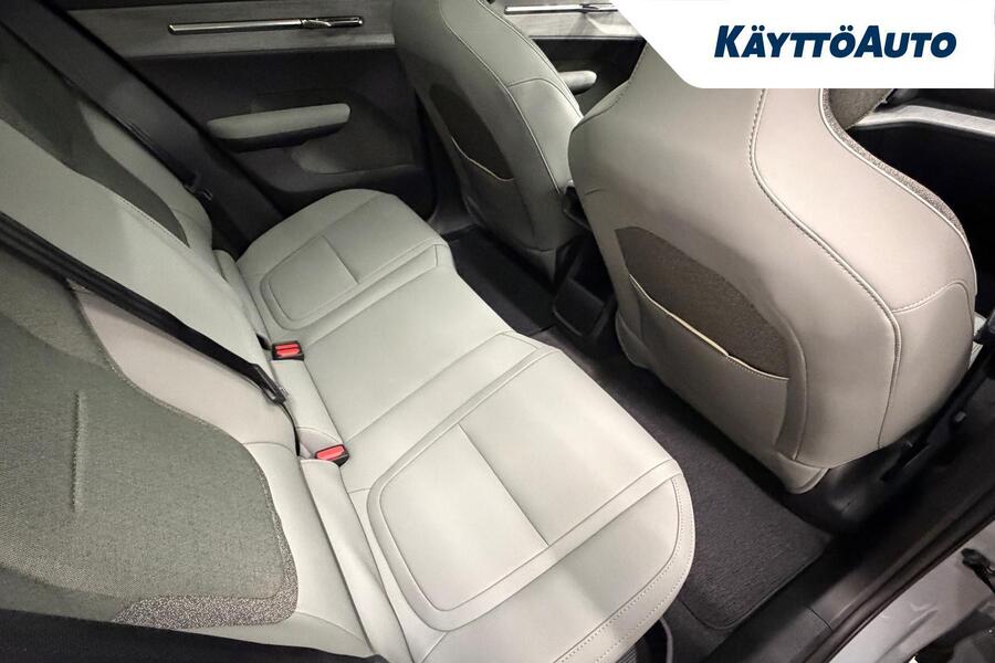 heti ajoon Volvo EX30 Cross Country