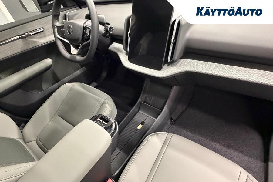 heti ajoon Volvo EX30 Cross Country