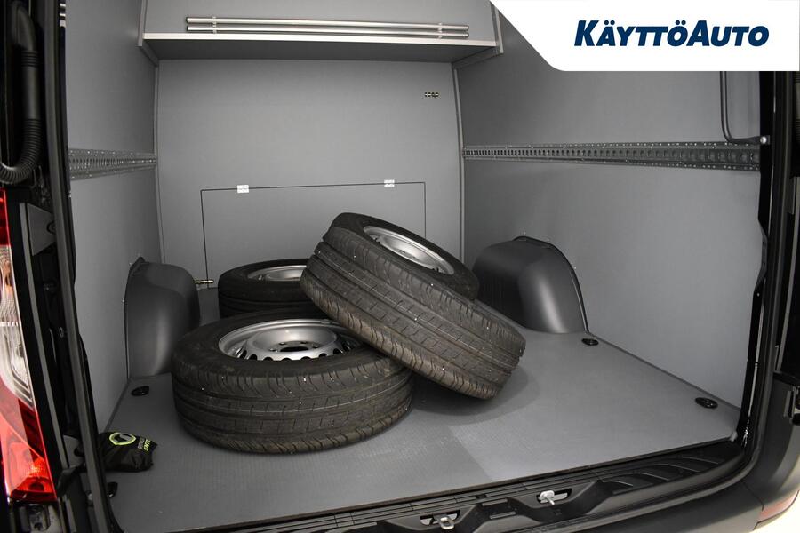 heti ajoon Mercedes-Benz Sprinter