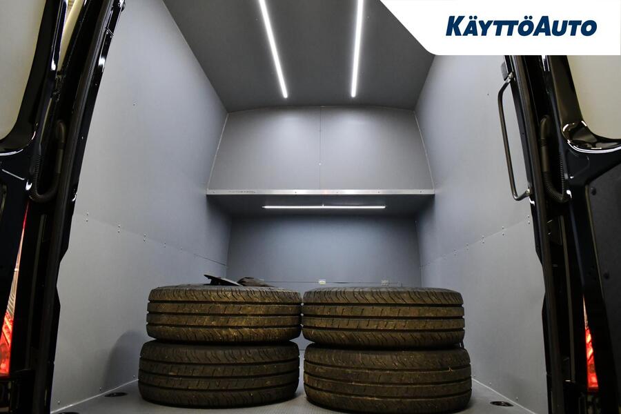 heti ajoon Mercedes-Benz Sprinter