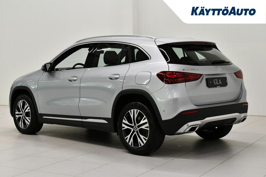 heti ajoon Mercedes-Benz GLA