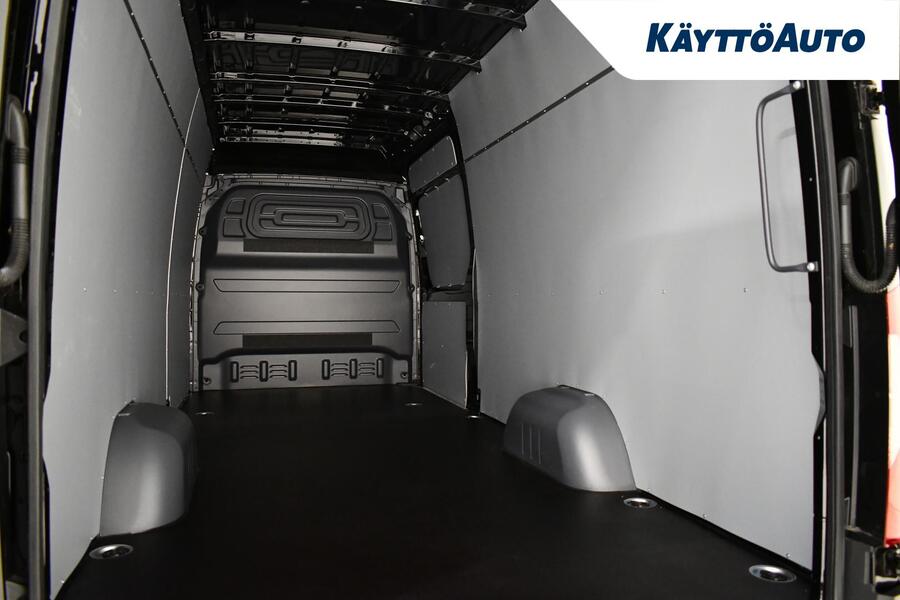 heti ajoon Mercedes-Benz Sprinter